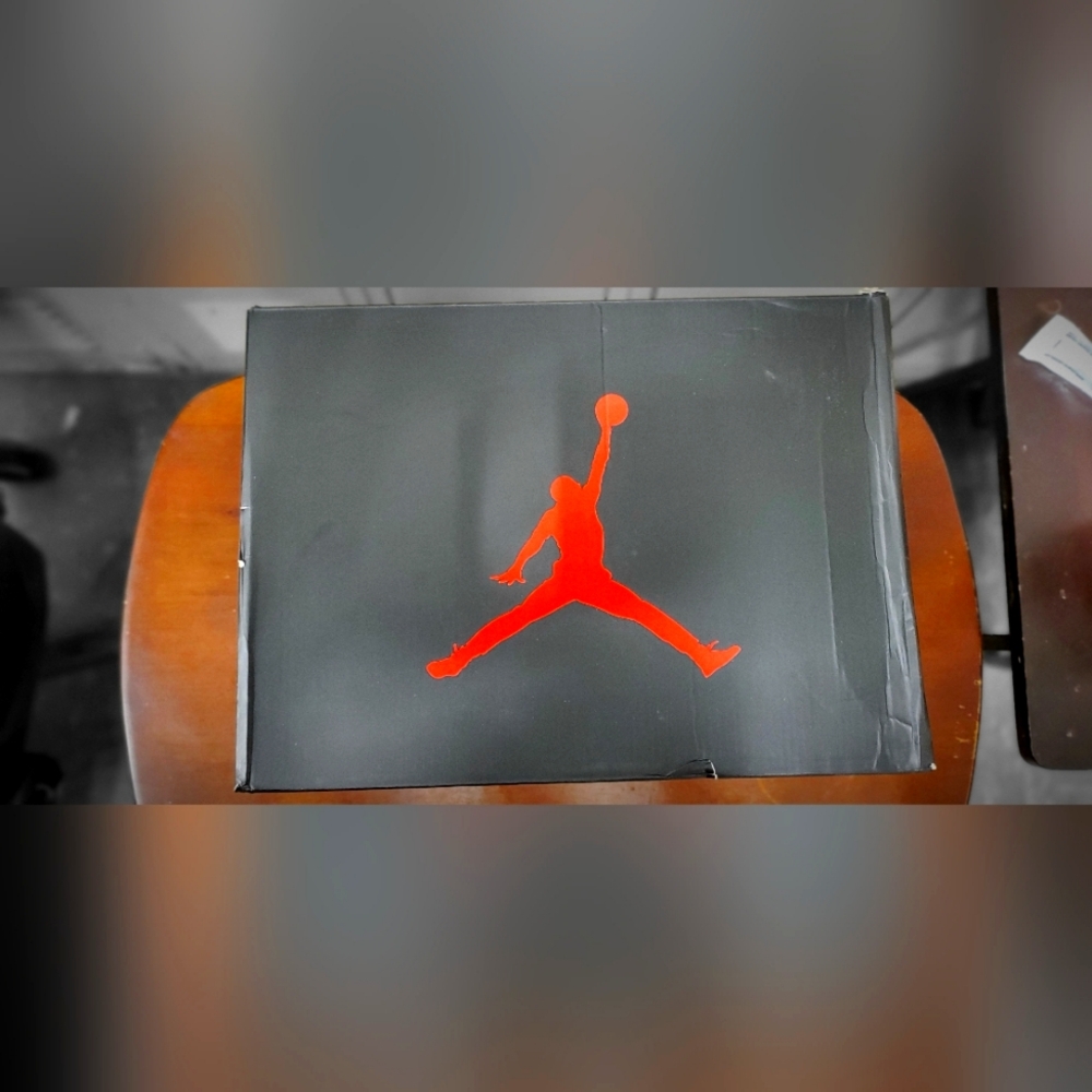 Product Name: Nike Air Jordan 6 Retro Black Infrared (2019) - Picture 9 of 10